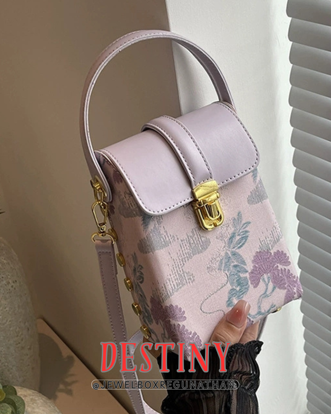 Destiny Box Sling