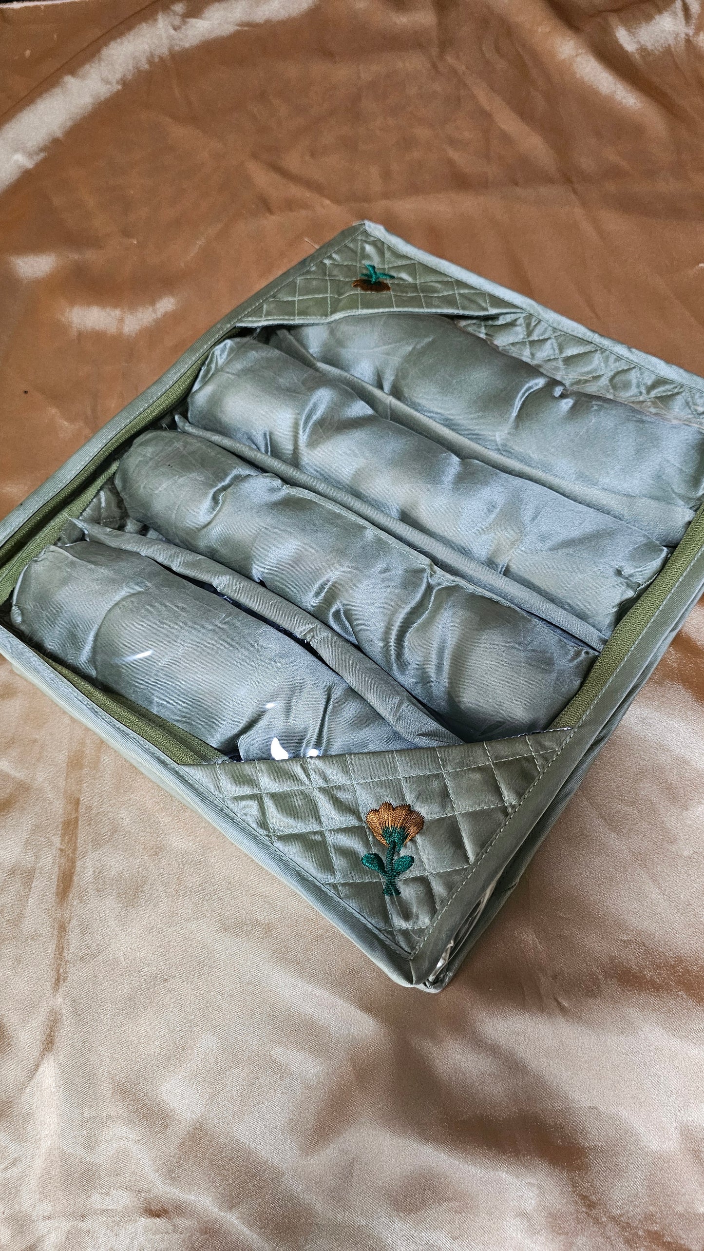 4 Rod Bangle Boxes